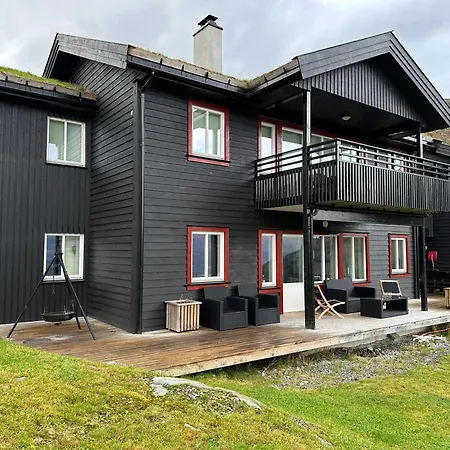 With Beautiful Panoramic View Apartment *