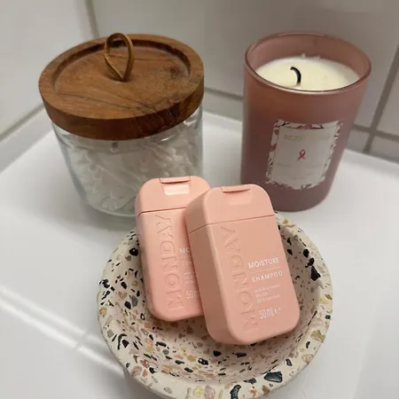 With Beautiful Panoramic View Skulestadmo